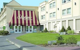 Skyline Hotel in Niagara Falls